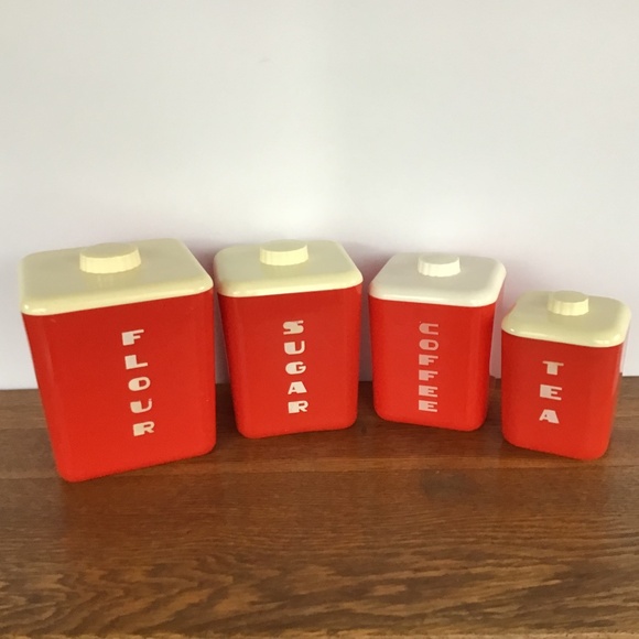 Vintage Lustro Ware Canister 8pc Set Red & Cream Flour Sugar Coffee Tea - Picture 1 of 15